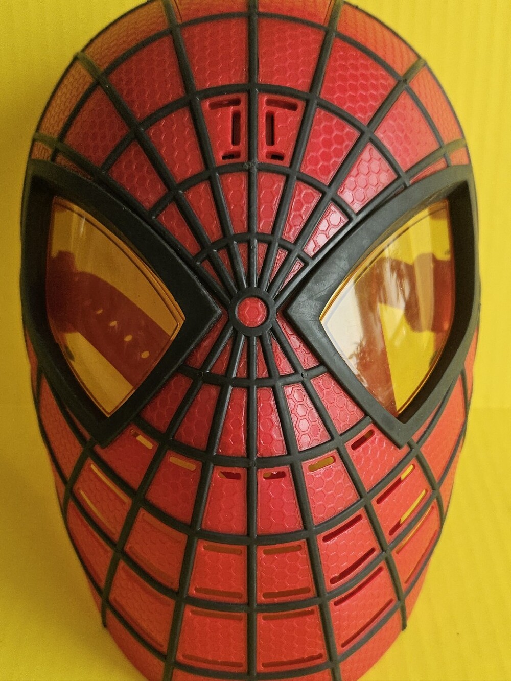 Amazing Spiderman Hero FX Talking Mask